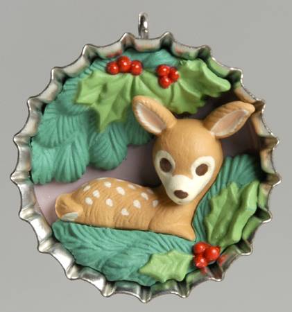 Santa's Club Soda by Hallmark Gold Crown
