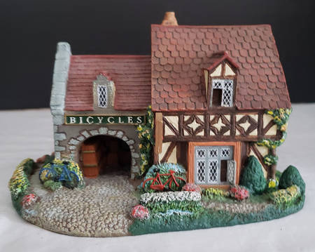 Stonefield Valley The Bicycle Shop - Boxed