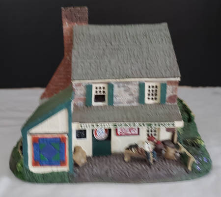 Stonefield Valley Hillside Country Store - Boxed