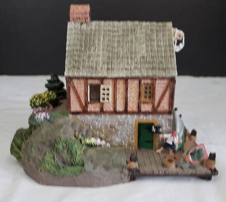 Stonefield Valley Parson's Cottage - Boxed