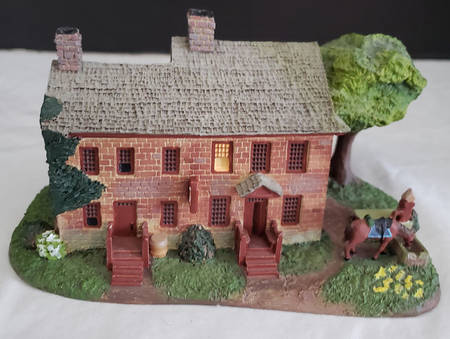 Stonefield Valley White Horse Inn - Boxed