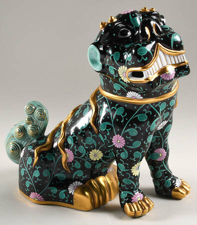 Asian Foo Dog - Dynasty Black Looking Right - No Box