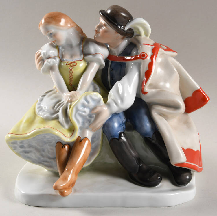 Traditional Hungarian People Lovers - No Box