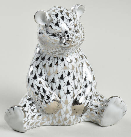 Bears Baby Bear Sitting-Platinum - No Box