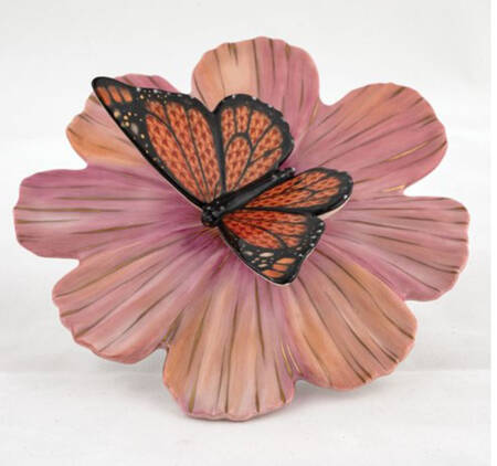 Bugs & Friends Monarch On Cosmos - No Box