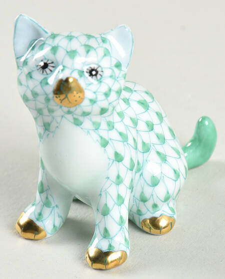 Cats Sitting Kitty-Green - No Box