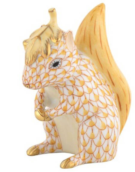Rodents Squirrel With Leaf- Butterscotch - No Box