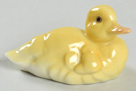 Birds Duckling Sitting - No Box