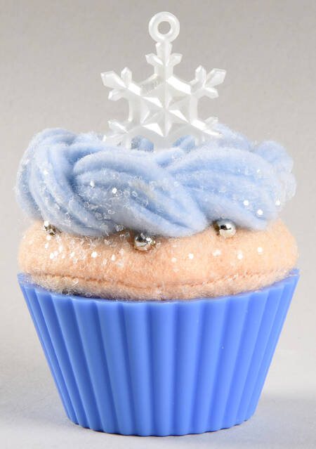 Christmas Cupcakes It's Snowing Sweetness! #4 - Boxed