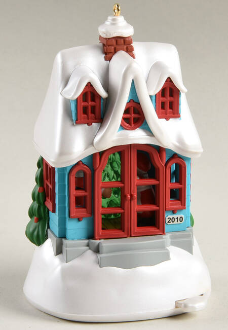 Kringleville Kissmas Cottage #1 - With Box