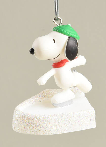 Peanuts on Ice Snoopy On Ice - Boxed