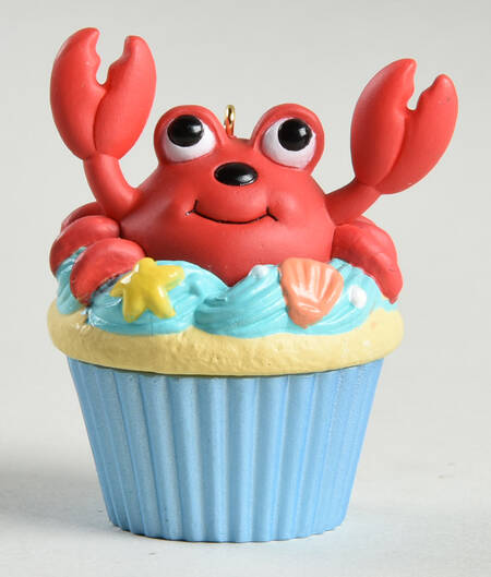 Keepsake Cupcake A Little Crab Cake-Summer - No Box