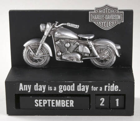 Harley Davidson Perpetual Calendar by Hallmark Gold Crown
