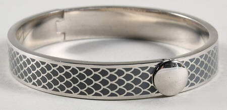 Halcyon Days Jewelry 1cm Hinged Grey& Silver Palladium Bangle - Boxed