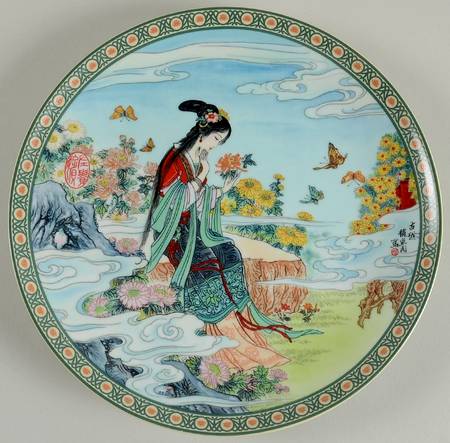 Flower Goddesses Chrysanthemum Goddess - Boxed