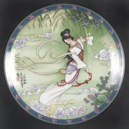 Legends of West Lake Lady In White - With Box
