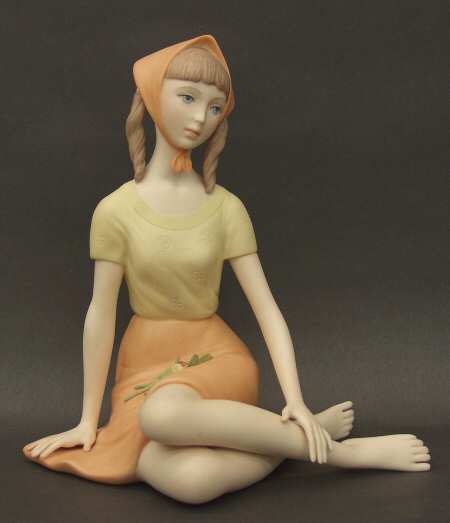Ispanky Figurines Repose - No Box