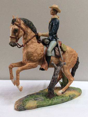 Ispanky Figurines Cavalry Scout-Decorated - No Box