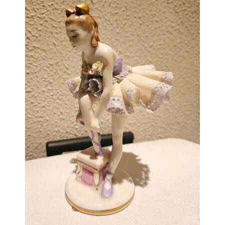 Irish Dresden Lilac Time Collection Giselle - Boxed