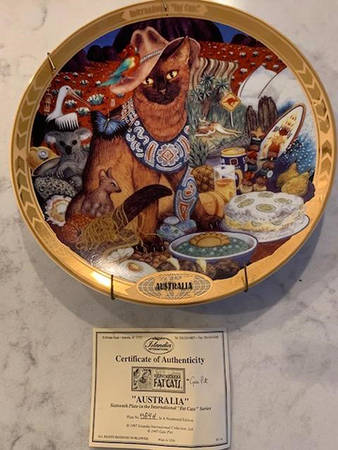 International Fat Cats Australia - With Box