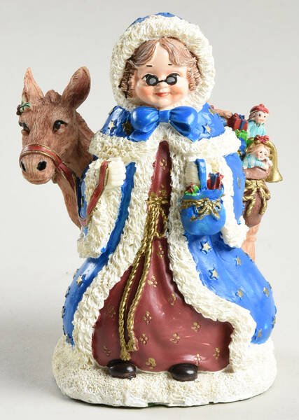 International Santa Claus Aunt Airie-France - With Box