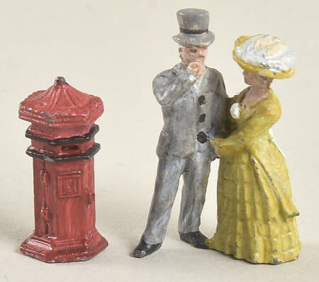 London by Gaslight Couple & Post Box - Boxed