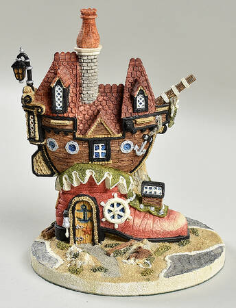 Shoemakers Dream Shiver Me Timbers - Boxed