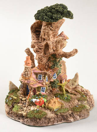 Woodly Wise Wendy House - Boxed