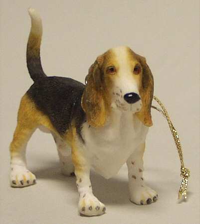 It's Raining Cats & Dogs Bassett Hound - No Box