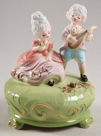 Music Box Figurines Moonlight Sonata - No Box
