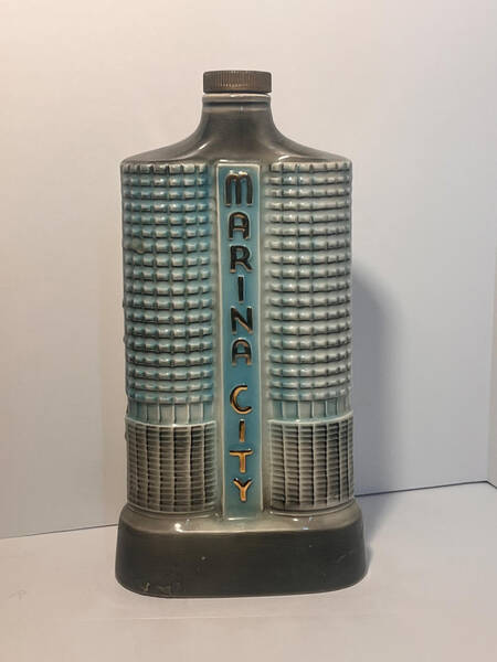 Jim Beam Decanter Marina City - No Box
