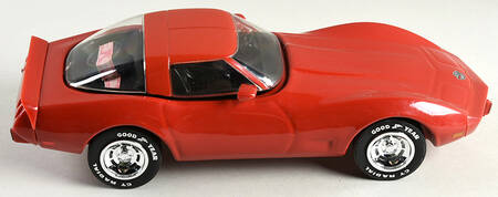 Jim Beam Decanter 1978 Corvette -Red - Boxed