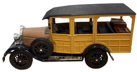 Jim Beam Decanter 1929 Model A Ford Woodie Station Wagon - Boxed