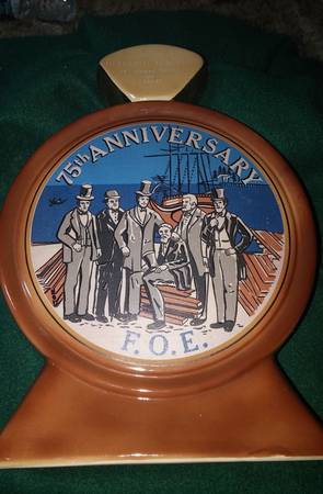Jim Beam Decanter 75th Anniversary Eagles - No Box