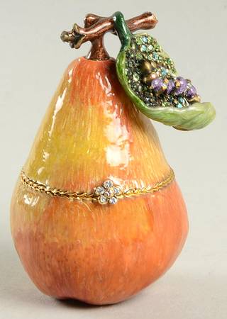 Jay Strongwater Figurine Pear Box-Yellow With Green Leaf - Boxed
