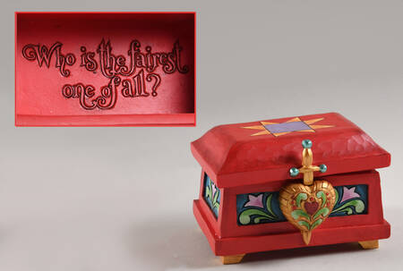 Snow White-Disney Traditions Who Is The Fairest One Of All-Box - Boxed