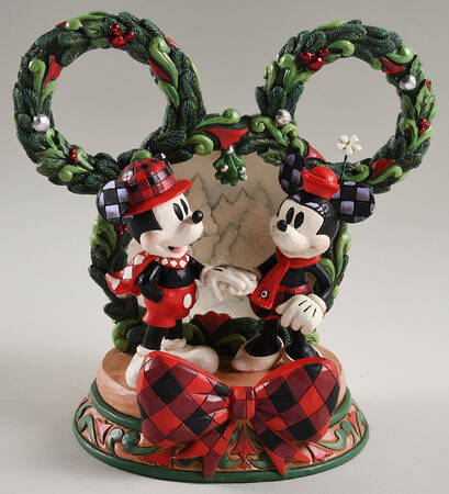 Mickey & Friends Christmas Magical Winter Moments - With Box 108