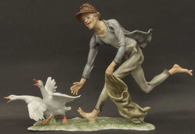 Old World Life Duck Thief (Color Glaze) - Boxed
