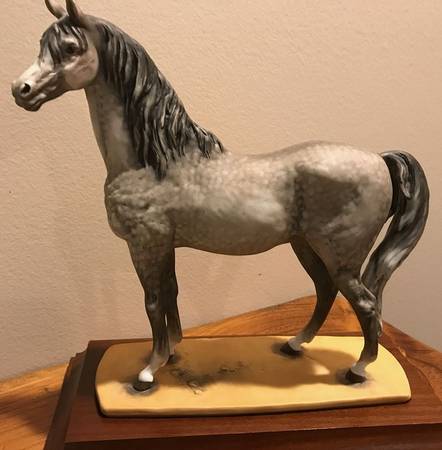 Horses Orion (Arab Stal) White Bisque - Boxed