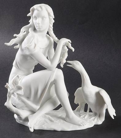 Old World Life Goose Girl-White Bisque - Boxed