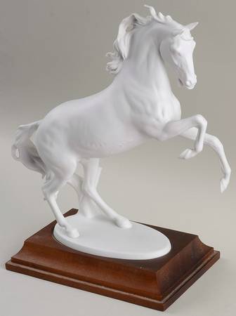 Horses Horse-Meteor (White Bisque) - Boxed