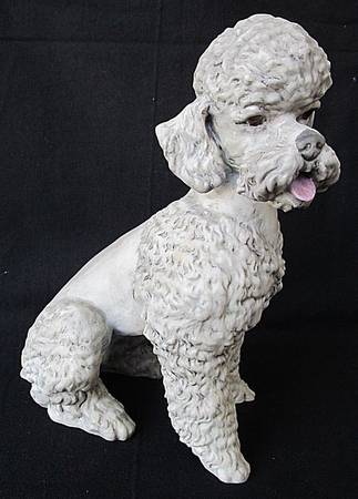 Dogs Poodle (White Bisque) - Boxed