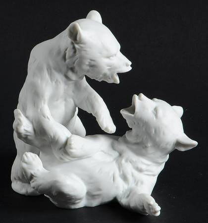 Bears Bear Group (White Bisque) - Boxed