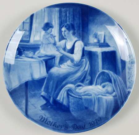 Mother's Day Plate Mother's Devotion - Boxed