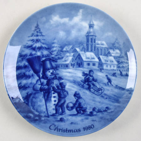 Kaiser Christmas Plate Joys Of Winter - Boxed