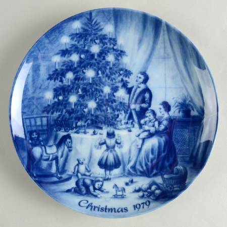 Kaiser Christmas Plate Christmas Eve - Boxed
