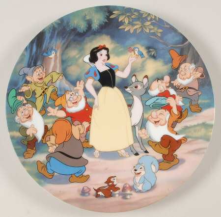 Disney Treasured Moments Collection Snow White And Seven Dwarfs - Boxed