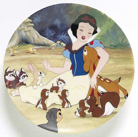 Snow White & The Seven Dwarfs With A Smile And A Song - Boxed