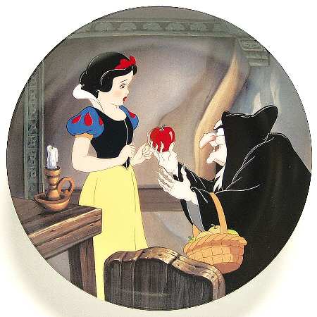 Snow White & The Seven Dwarfs The Poison Apple - Boxed