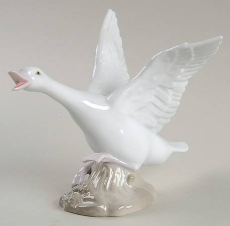 KPM Figurines Goose - No Box